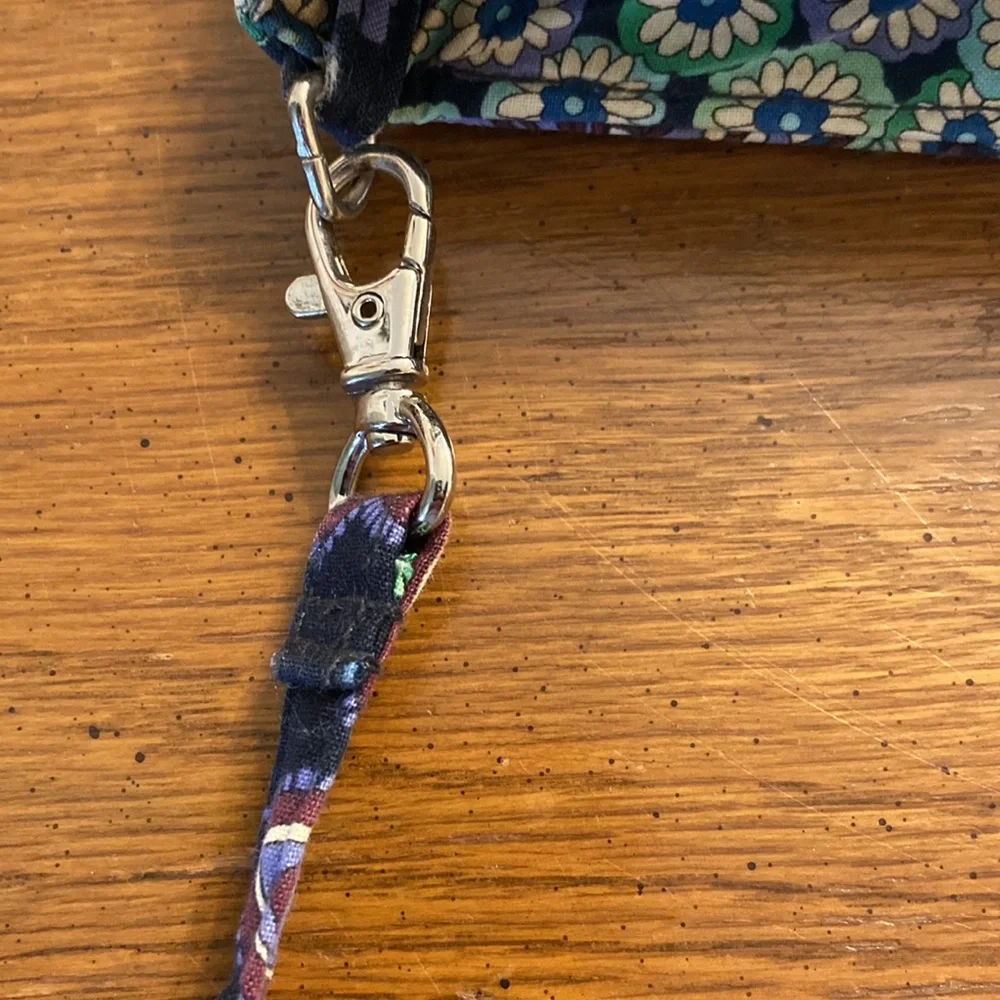 Vera Bradley excellent see